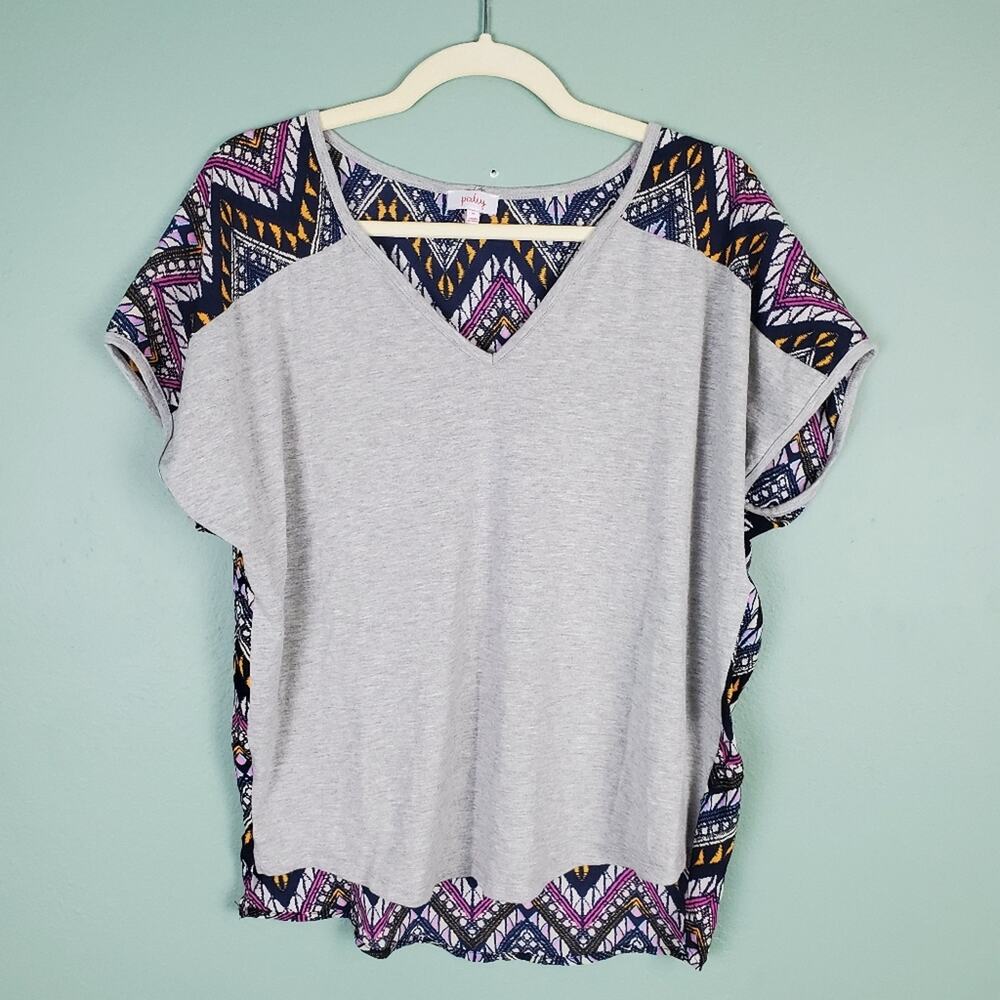 Pixley Indianan Chevron Graphic Print V-Neck Short Sleeve Tee Size Medium